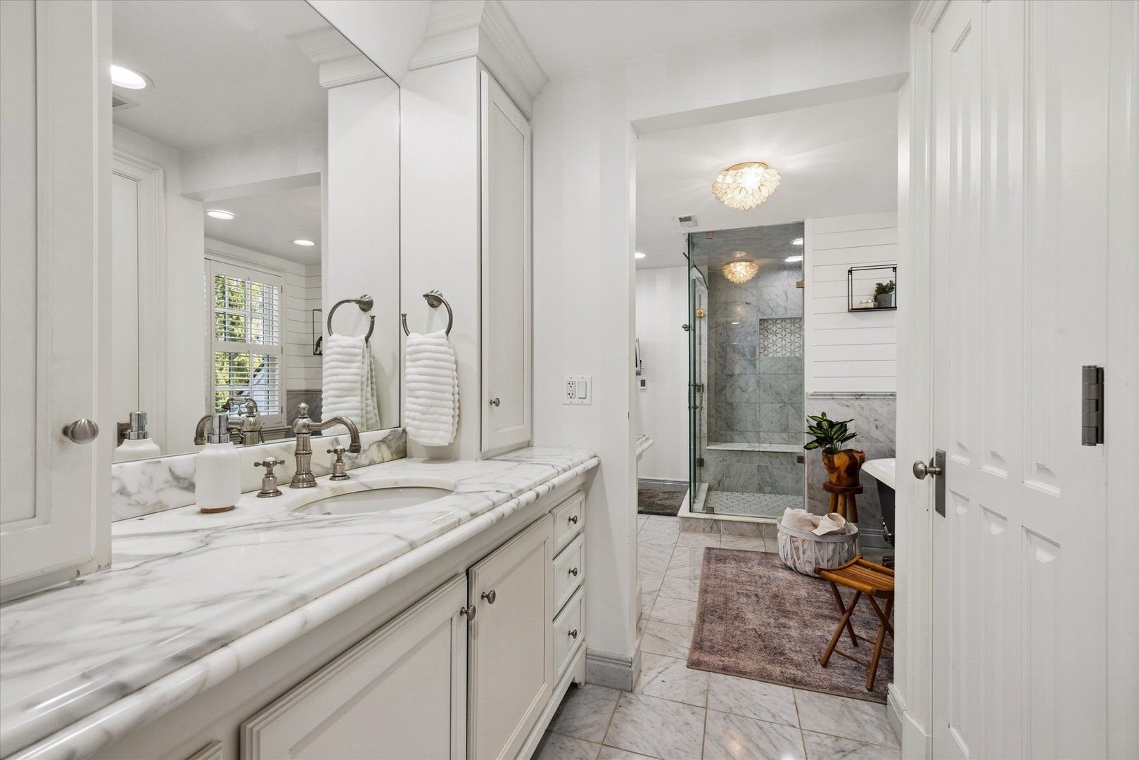 11 South Adams Street Hinsdale IL 60521