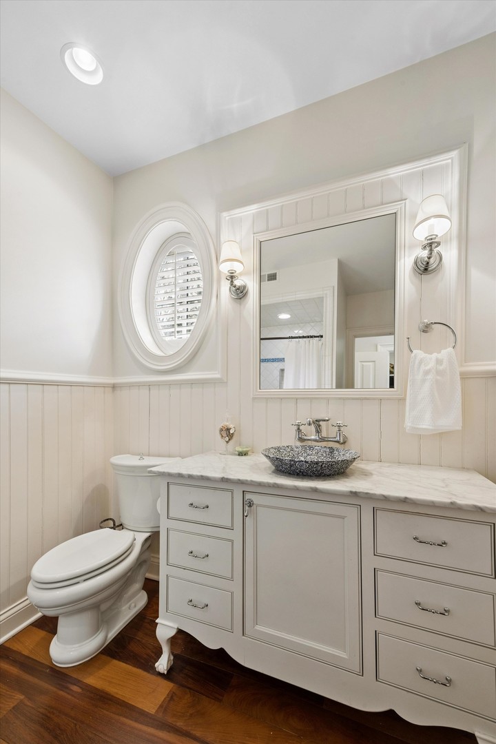 11 South Adams Street Hinsdale IL 60521