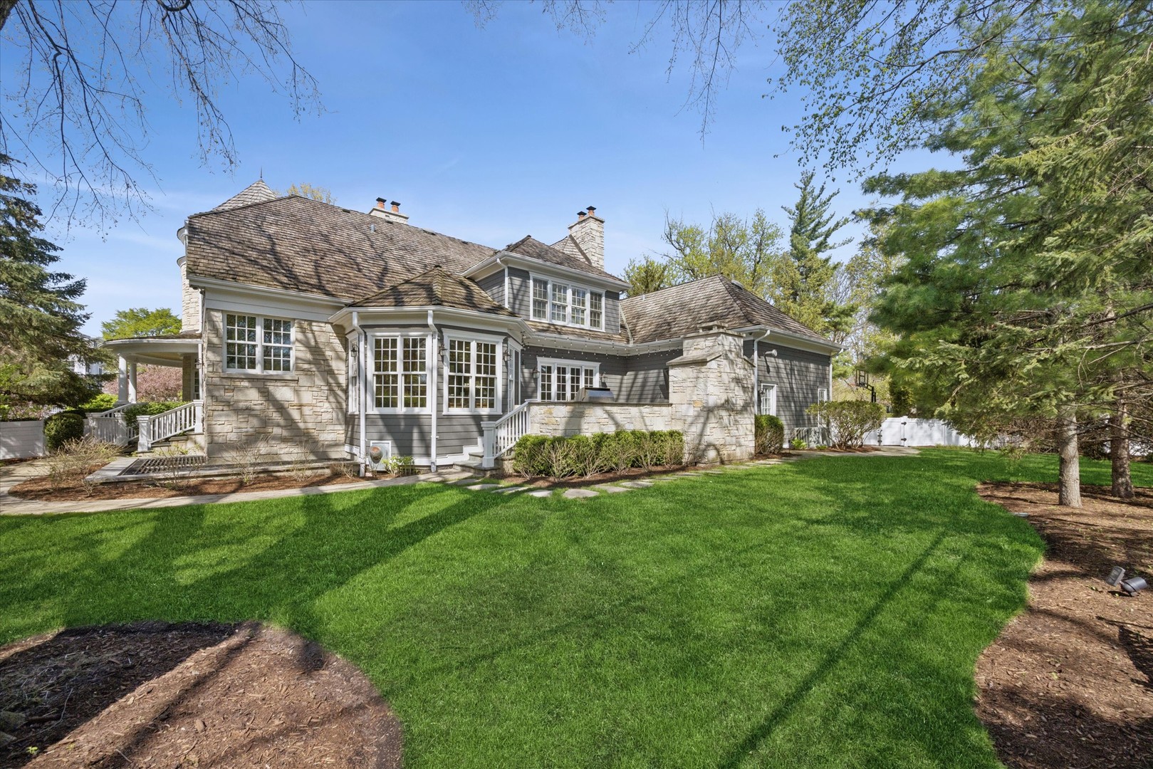 11 South Adams Street Hinsdale IL 60521