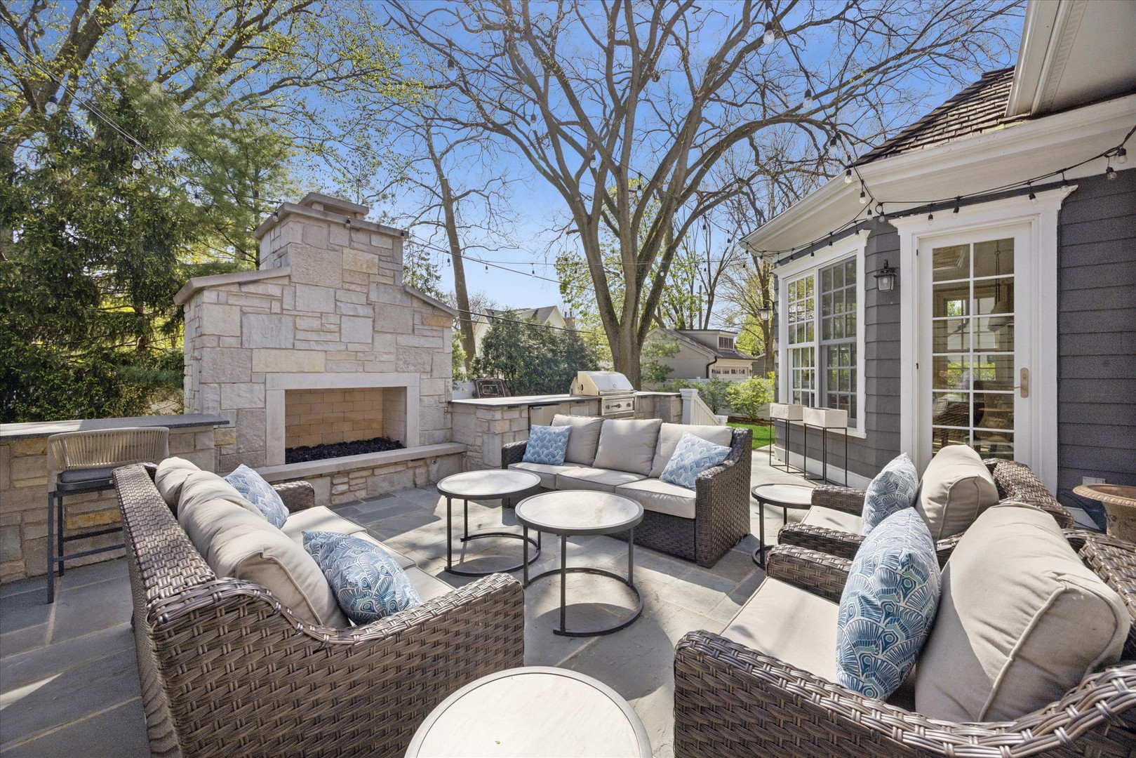11 South Adams Street Hinsdale IL 60521