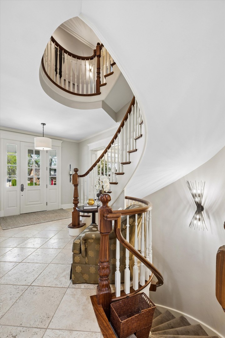 11 South Adams Street Hinsdale IL 60521