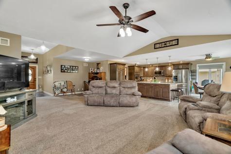 80 East Spring Road Coal City IL 60416