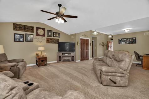 80 East Spring Road Coal City IL 60416