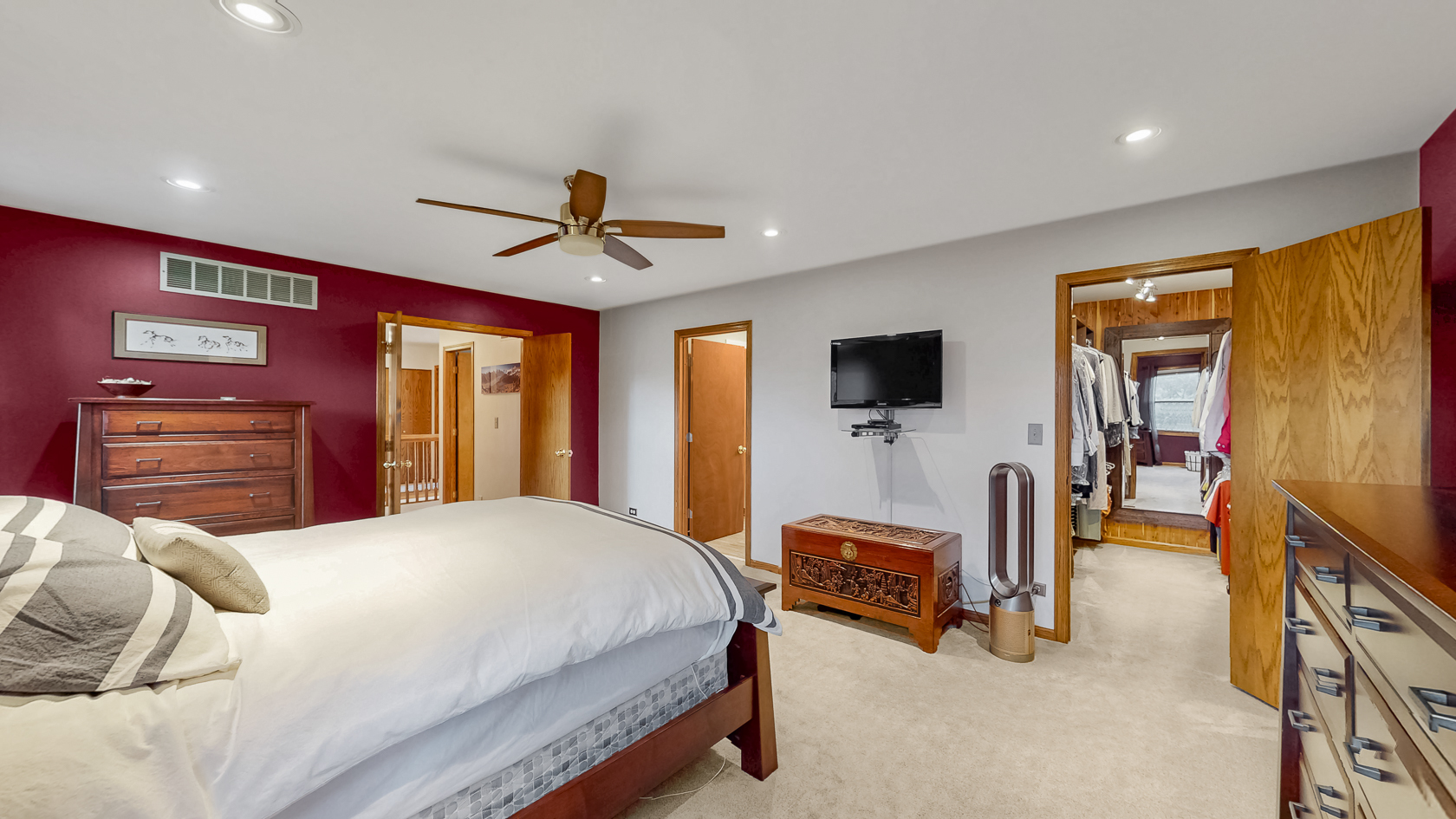 526 Spruce Lane Lisle IL 60532