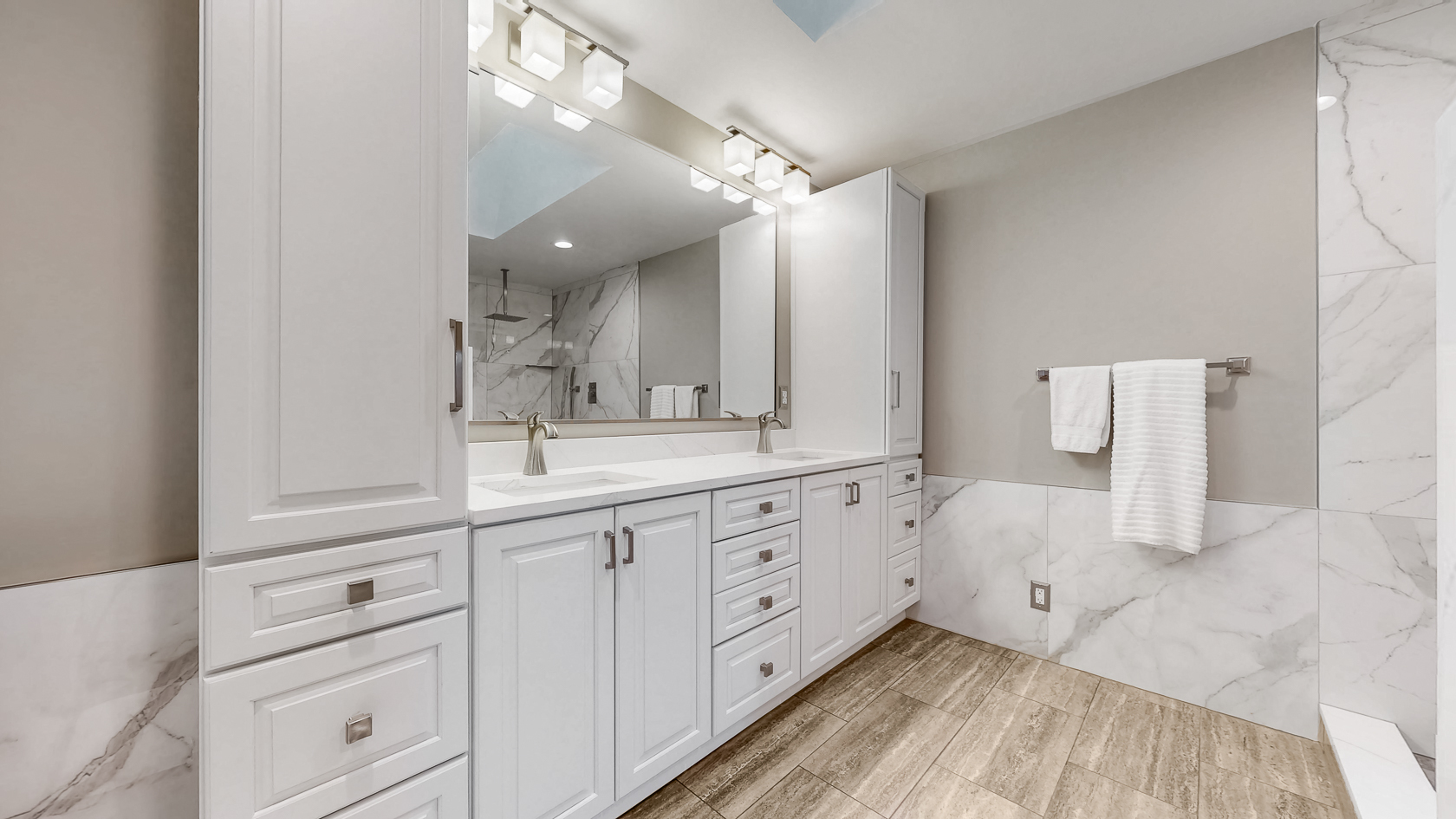526 Spruce Lane Lisle IL 60532