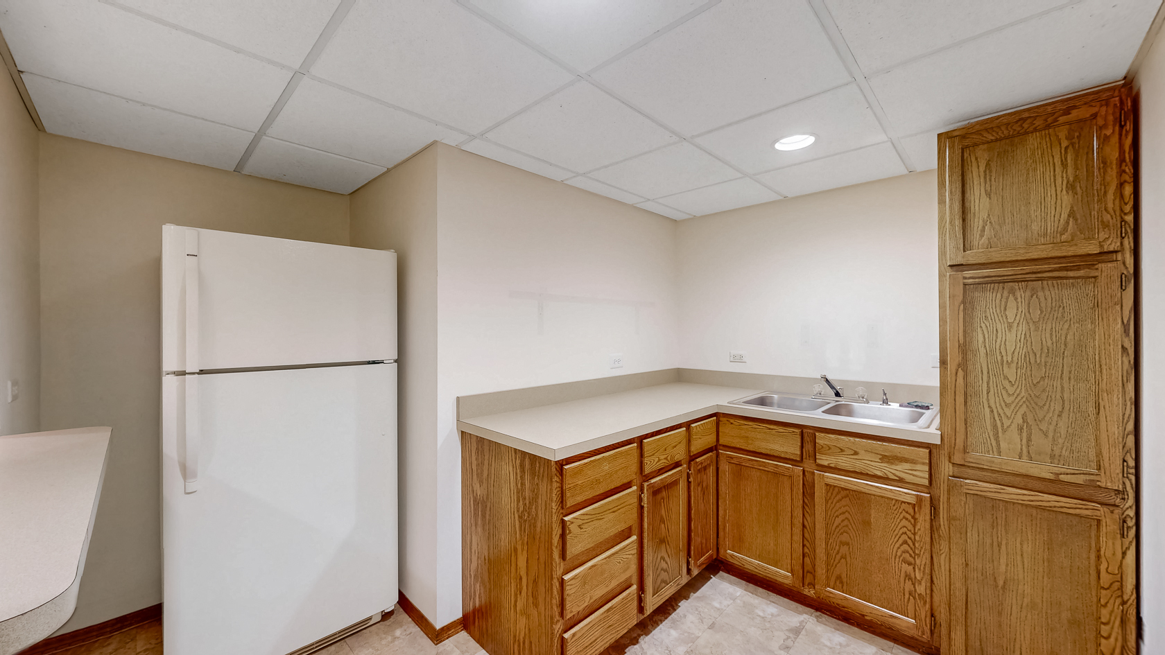 526 Spruce Lane Lisle IL 60532