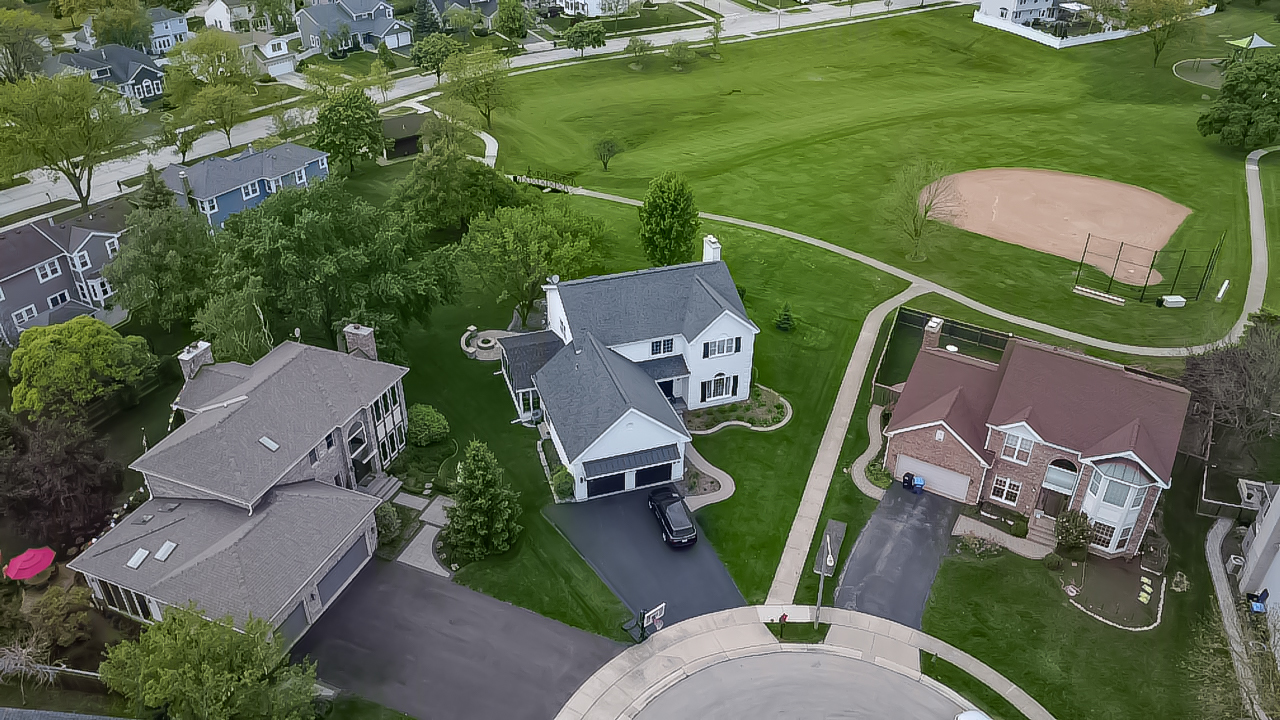 526 Spruce Lane Lisle IL 60532