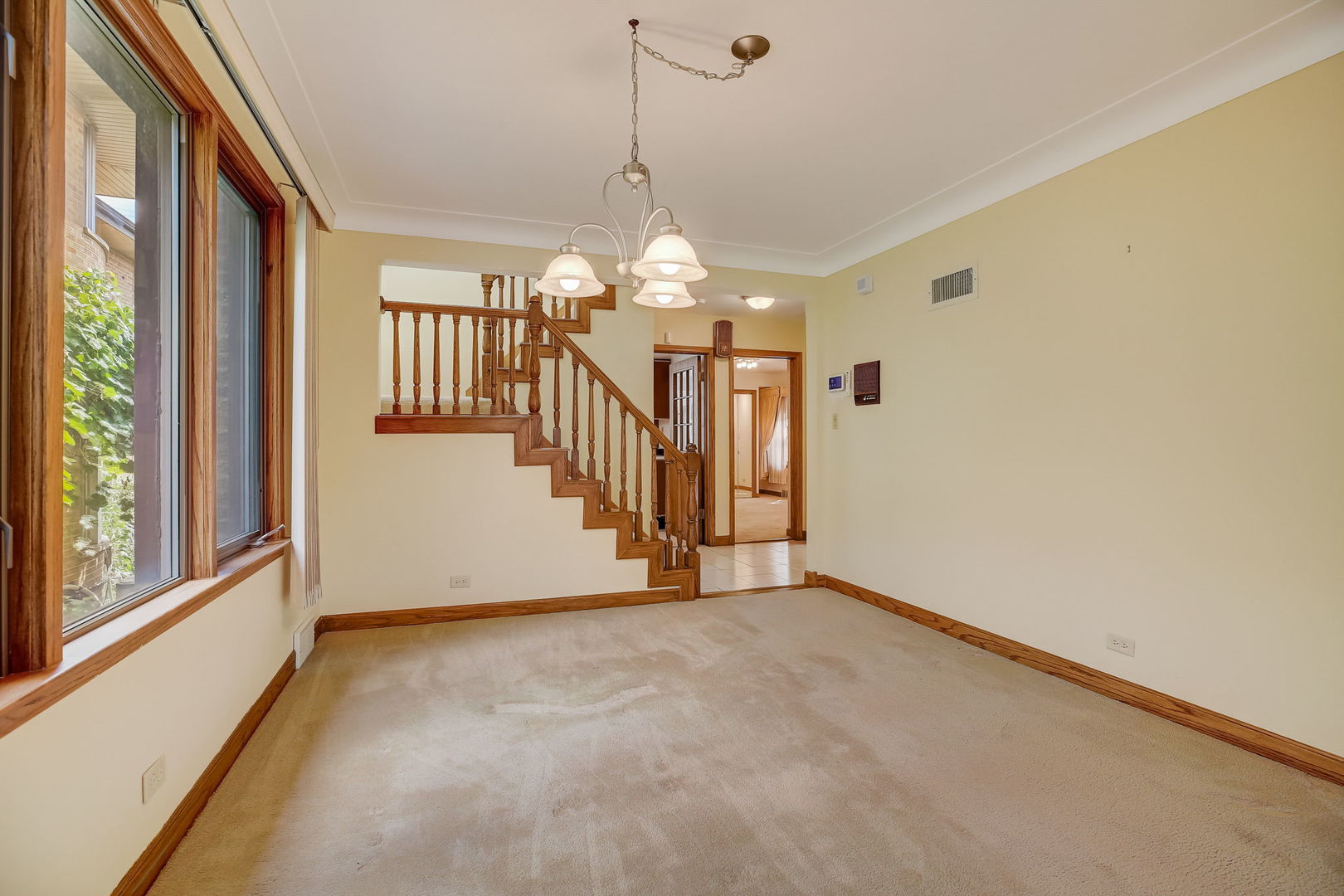 6047 North Sacramento Avenue Chicago IL 60659