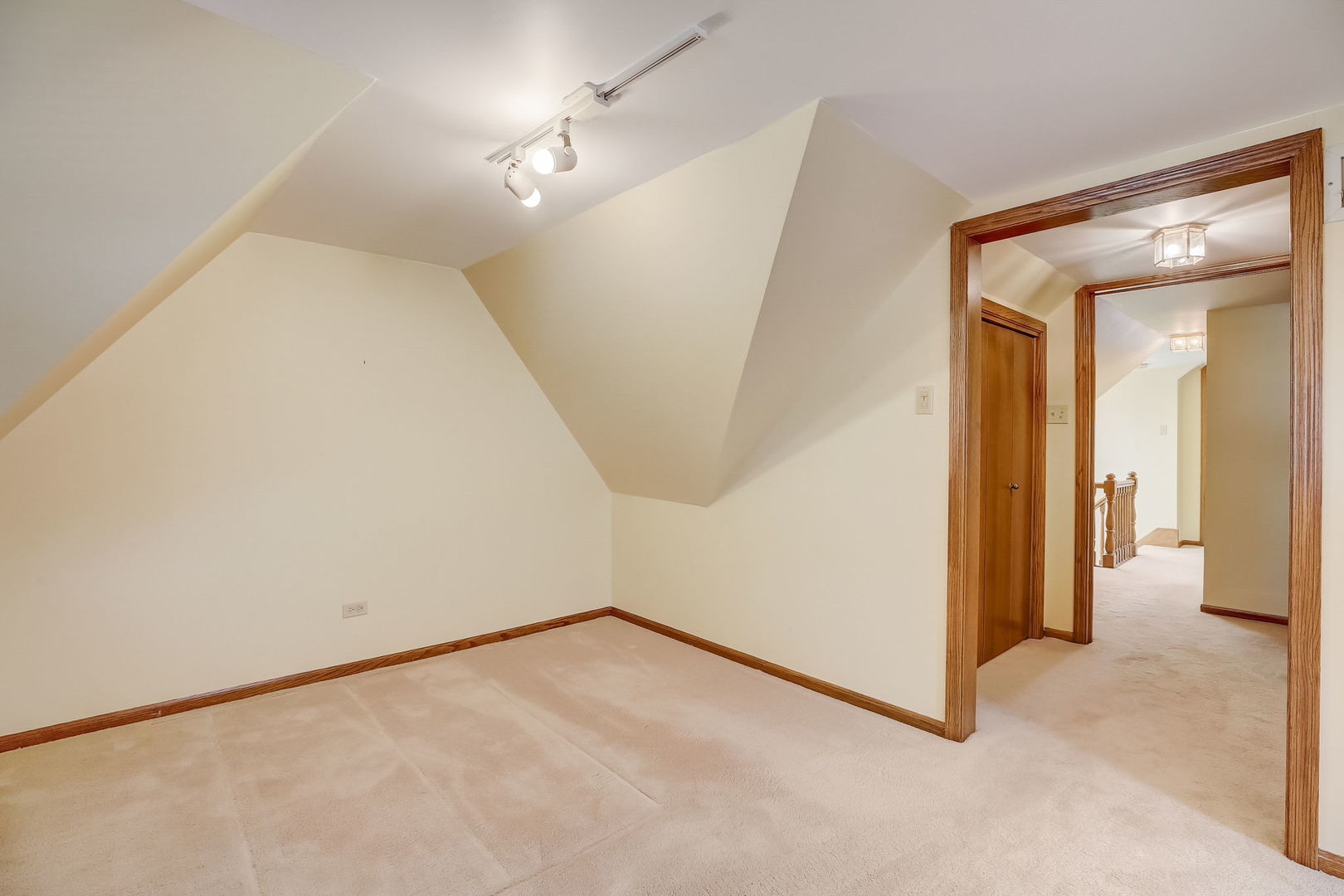 6047 North Sacramento Avenue Chicago IL 60659