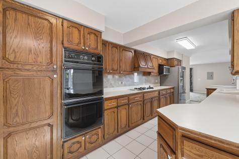 6923 Elder Court Bridgeview IL 60455