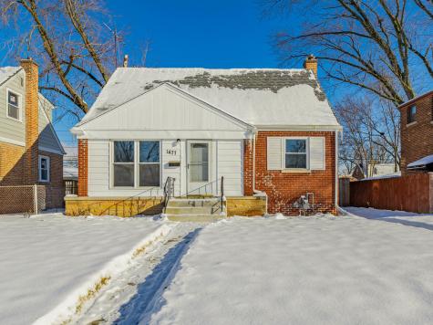 1477 Wentworth Avenue Calumet City IL 60409