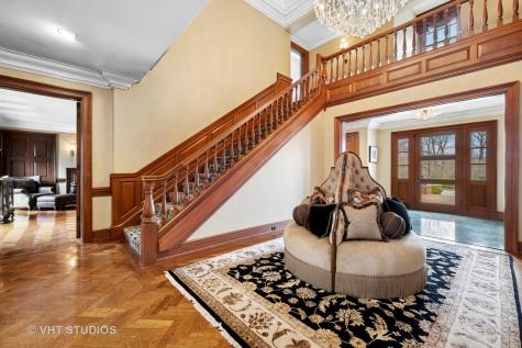 546 Oak Knoll Road Barrington Hills IL 60010