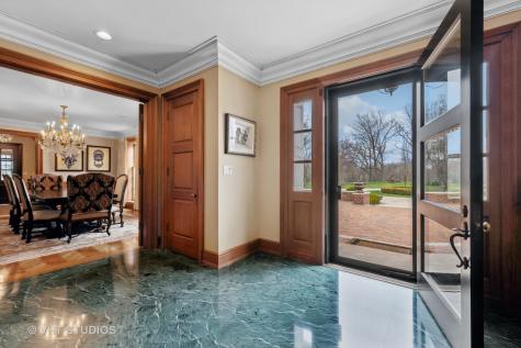 546 Oak Knoll Road Barrington Hills IL 60010