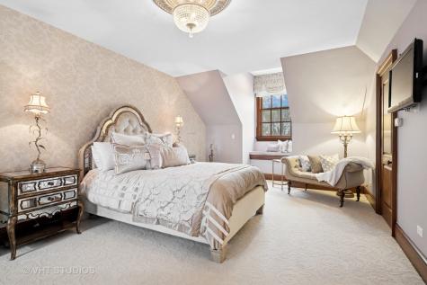 546 Oak Knoll Road Barrington Hills IL 60010