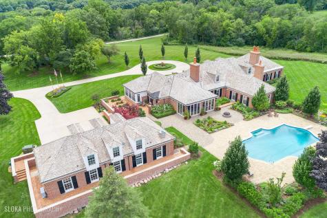 546 Oak Knoll Road Barrington Hills IL 60010