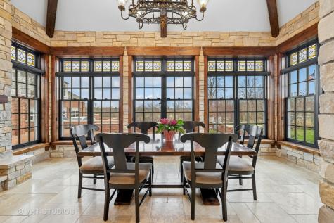 546 Oak Knoll Road Barrington Hills IL 60010