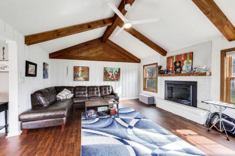 1451 Sycamore Lane Northbrook IL 60062