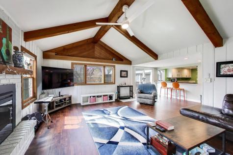 1451 Sycamore Lane Northbrook IL 60062