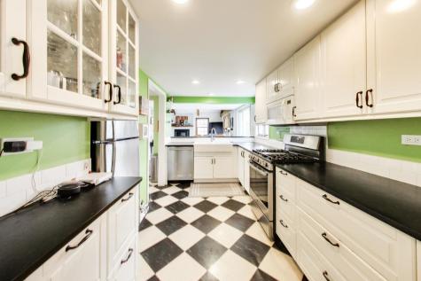 1451 Sycamore Lane Northbrook IL 60062