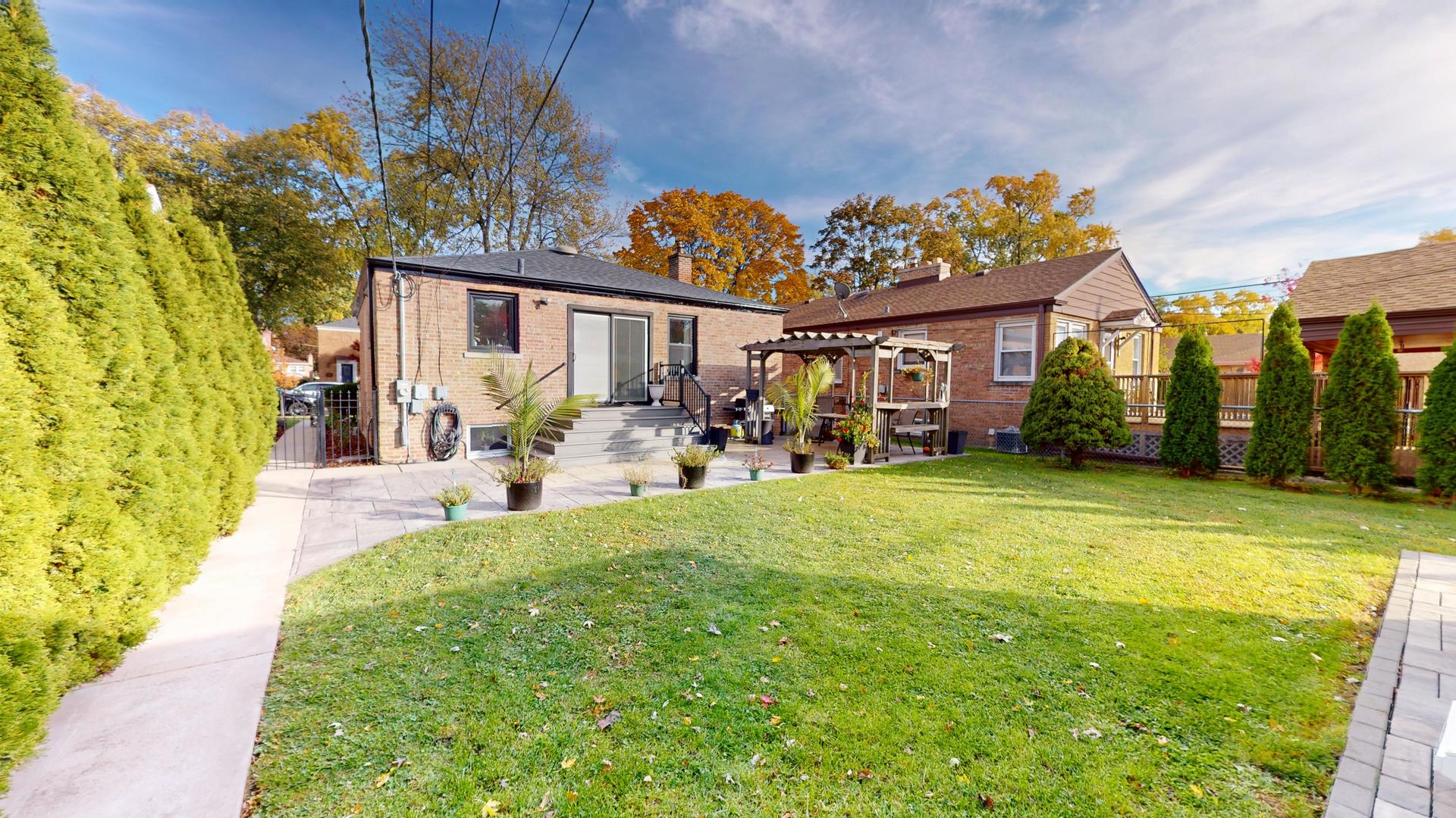 8206 Keeler Avenue Skokie IL 60076