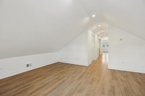 2336 Scoville Avenue Berwyn IL 60402