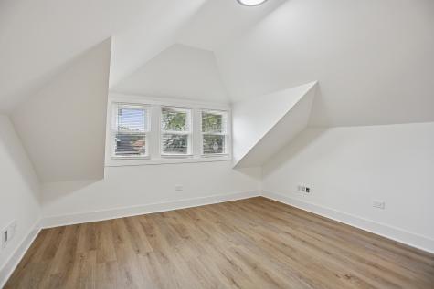 2336 Scoville Avenue Berwyn IL 60402