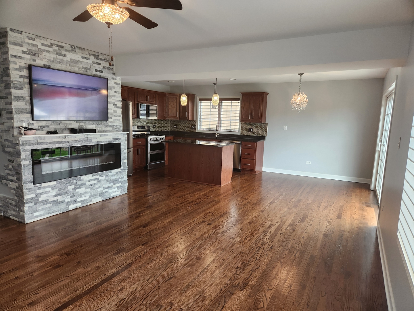 9434 Rich Lane Orland Park IL 60467