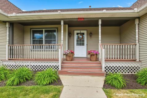 230 Redwing Drive Woodstock IL 60098