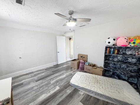 1519 42ND Street Rock Island IL 61201