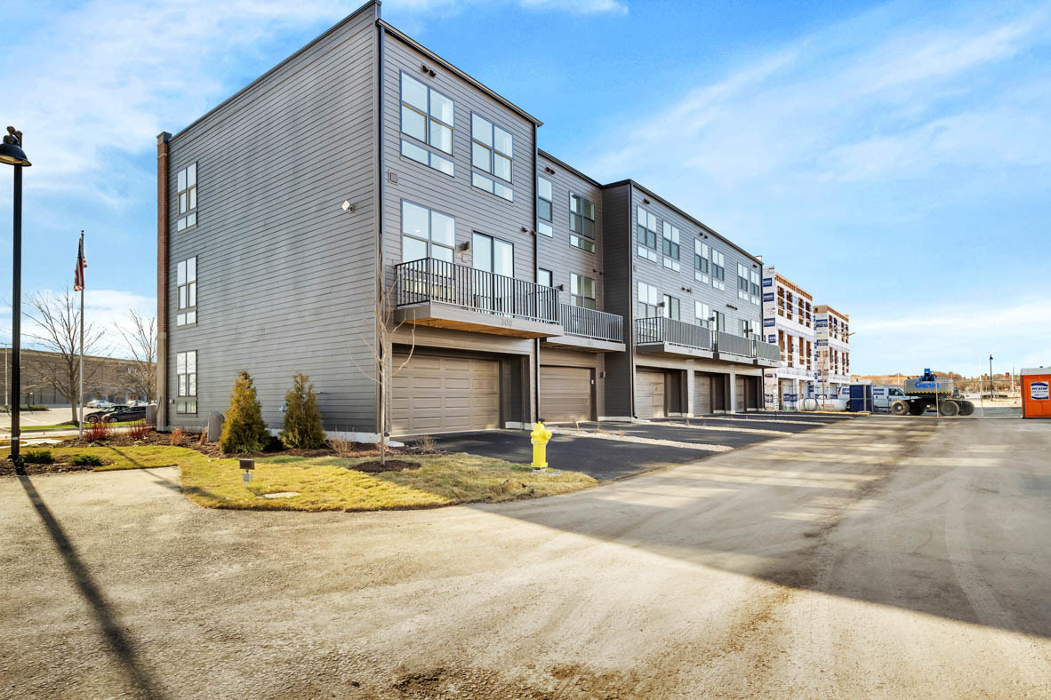 378 Summit Circle Lombard IL 60148