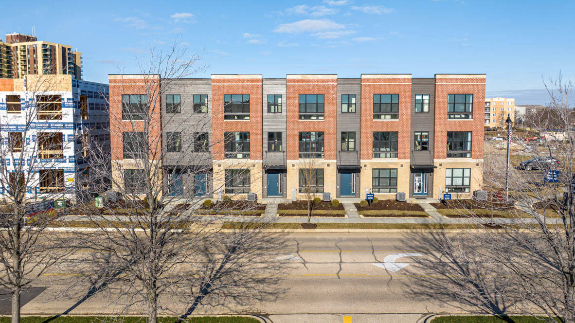 378 Summit Circle Lombard IL 60148