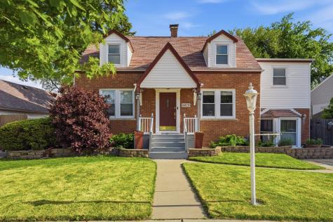 5910 West 88th Street Oak Lawn IL 60453