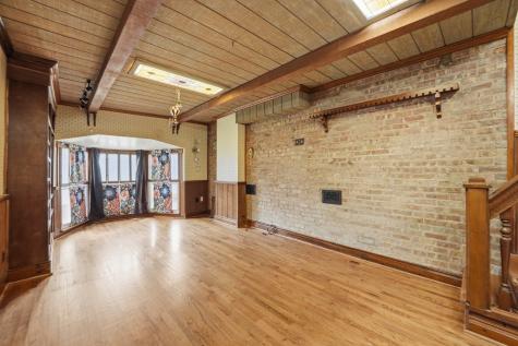 5910 West 88th Street Oak Lawn IL 60453