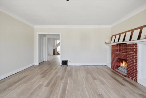 8016 South Perry Avenue Chicago IL 60620