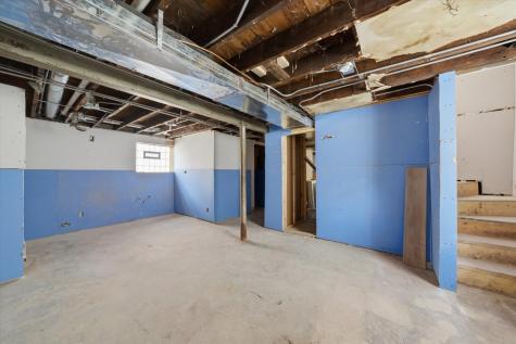 8016 South Perry Avenue Chicago IL 60620