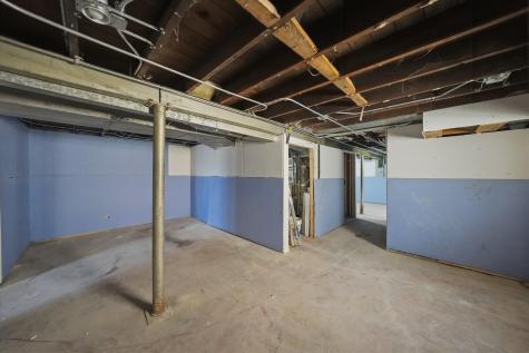 8016 South Perry Avenue Chicago IL 60620