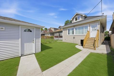 8016 South Perry Avenue Chicago IL 60620