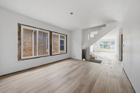 8016 South Perry Avenue Chicago IL 60620