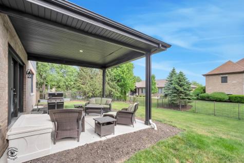 1973 Edgeview Drive New Lenox IL 60451