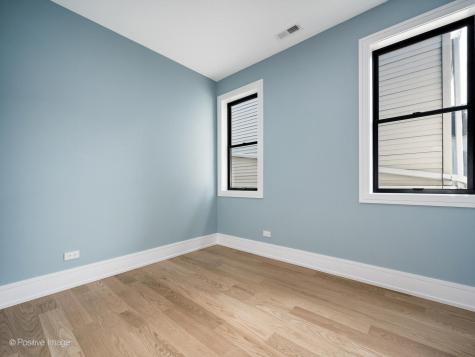 1619 West Summerdale Avenue Chicago IL 60640