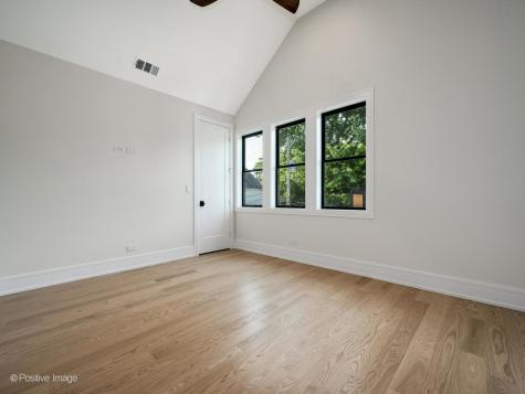 1619 West Summerdale Avenue Chicago IL 60640