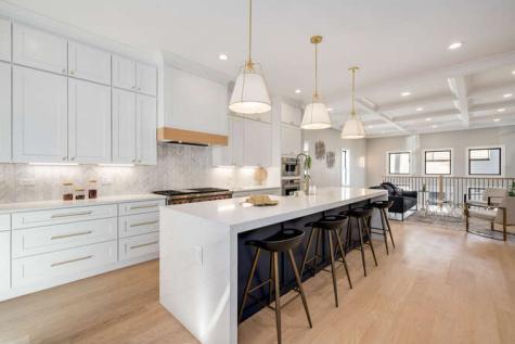 1619 West Summerdale Avenue Chicago IL 60640