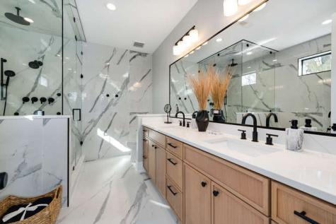 1619 West Summerdale Avenue Chicago IL 60640