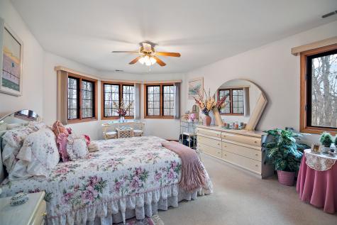 321 Royal Oak Drive Steger IL 60475
