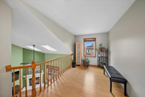 3195 Village Green Drive Aurora IL 60504