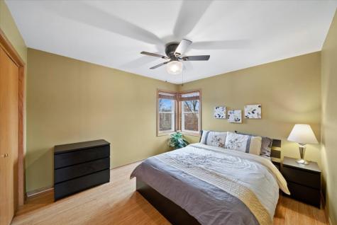 3195 Village Green Drive Aurora IL 60504