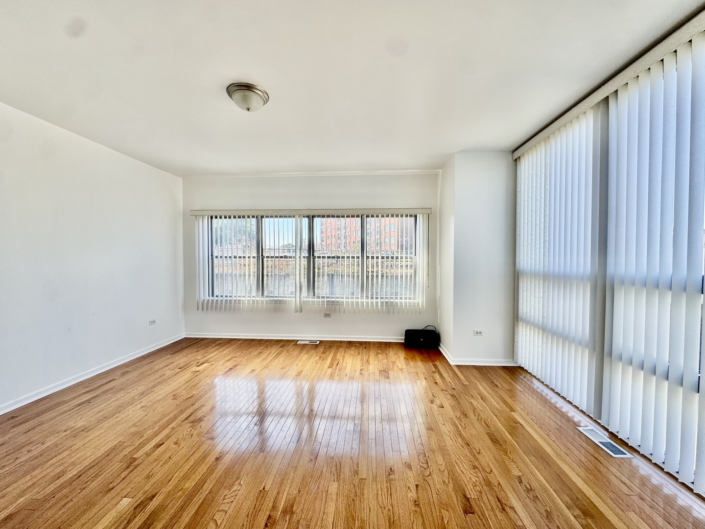 2237 South Stewart Avenue Chicago IL 60616