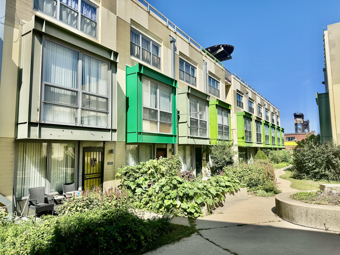 2237 South Stewart Avenue Chicago IL 60616