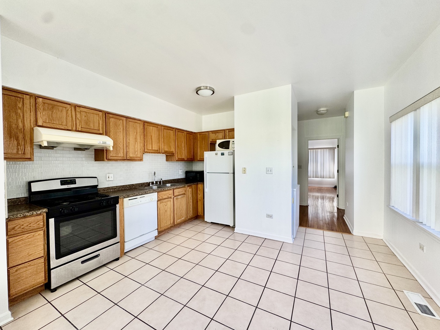 2237 South Stewart Avenue Chicago IL 60616