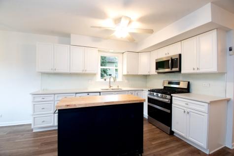 4145 Madison Avenue Brookfield IL 60513